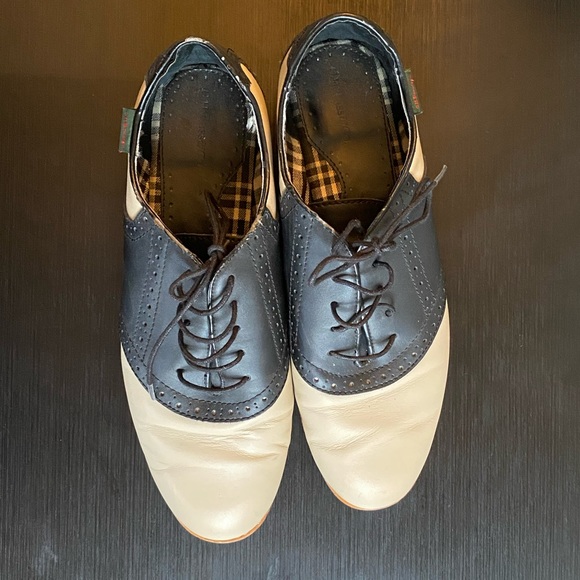 GH Bass Saddle Shoes - Picture 6 of 8